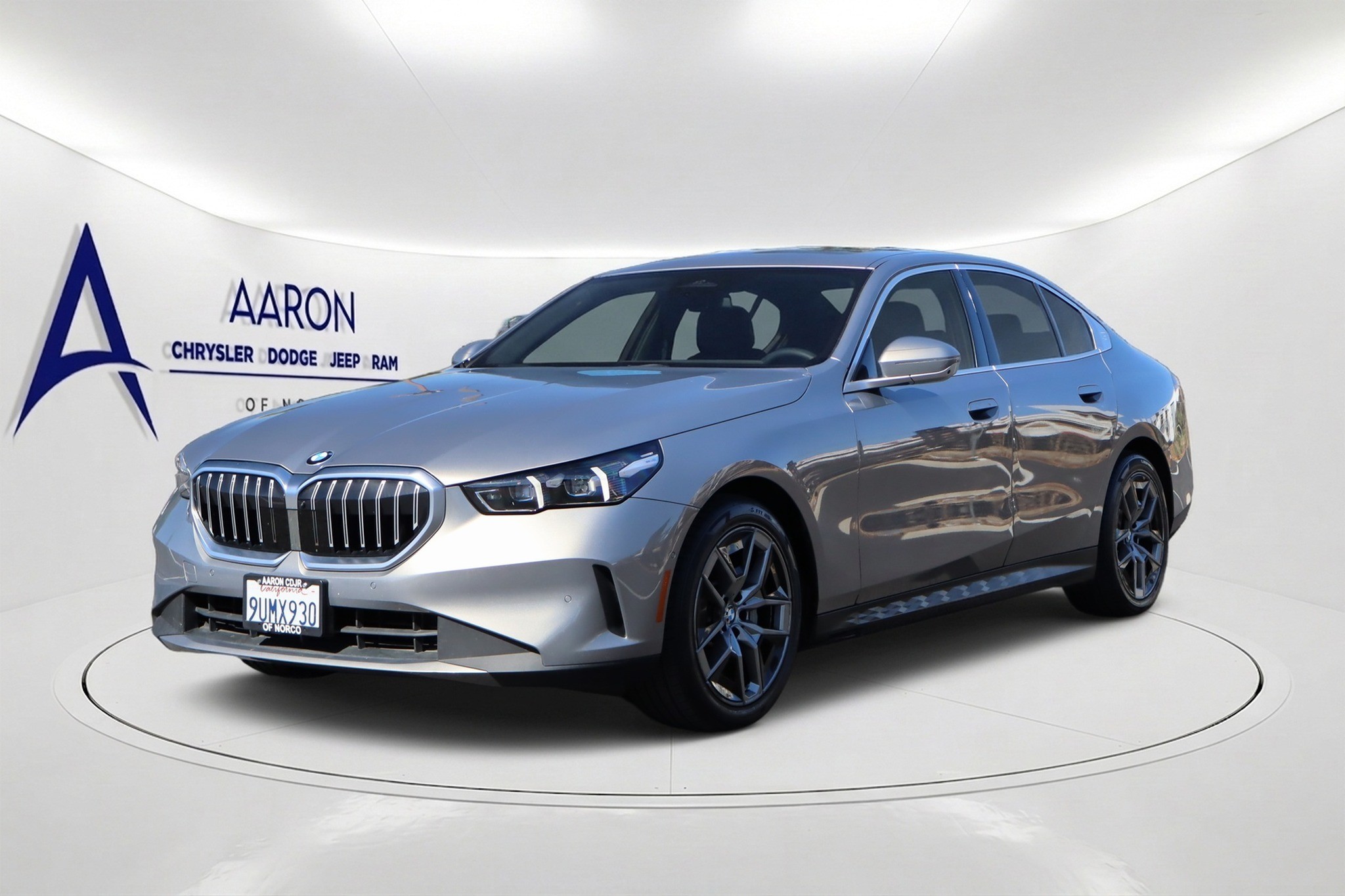 2026 BMW 5 Series 530i