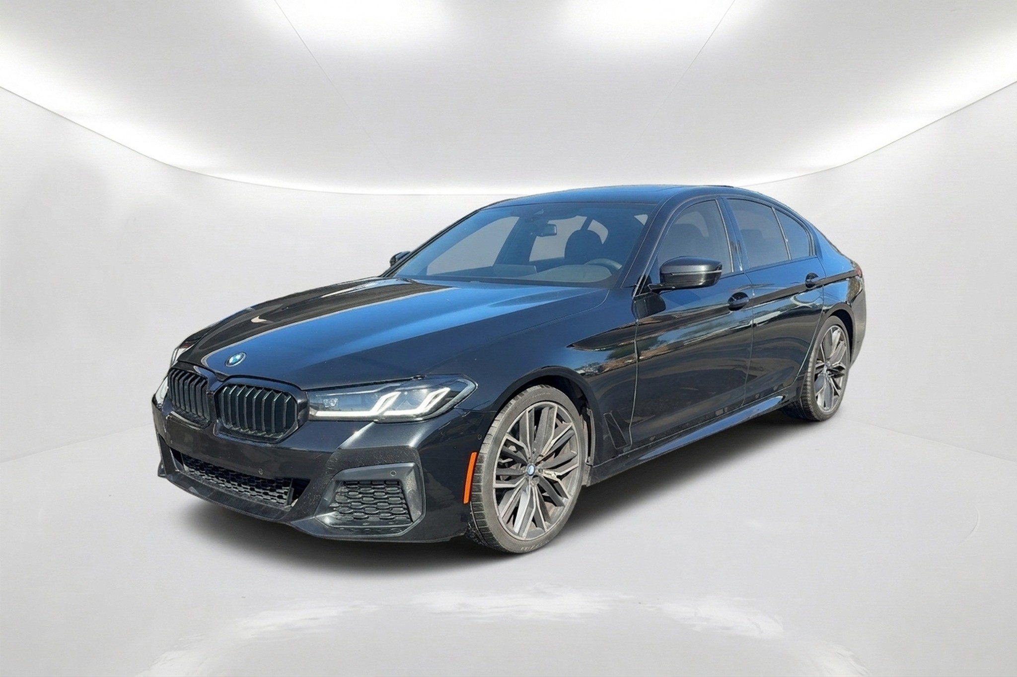 2022 BMW 5 Series 530i